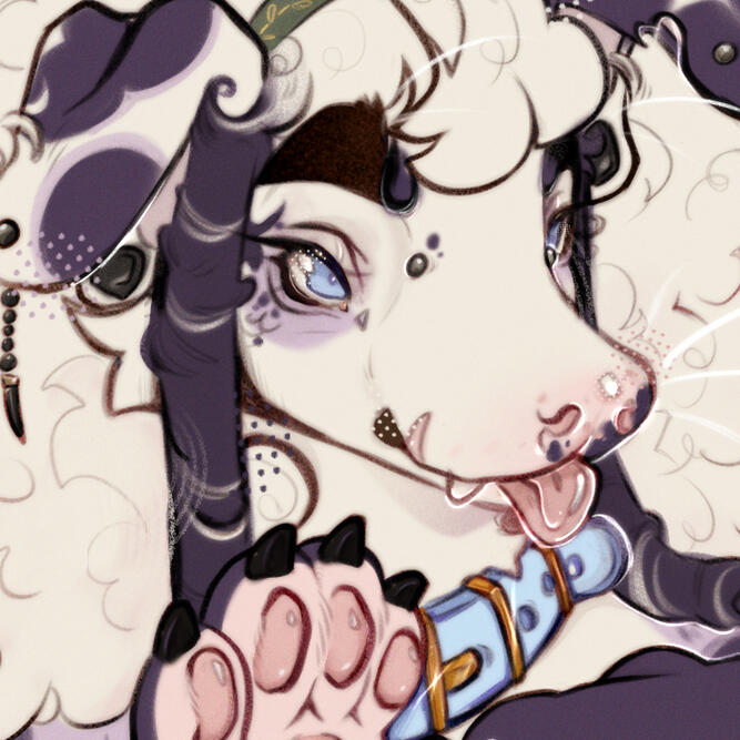 Clean Lines | Icon / Bust